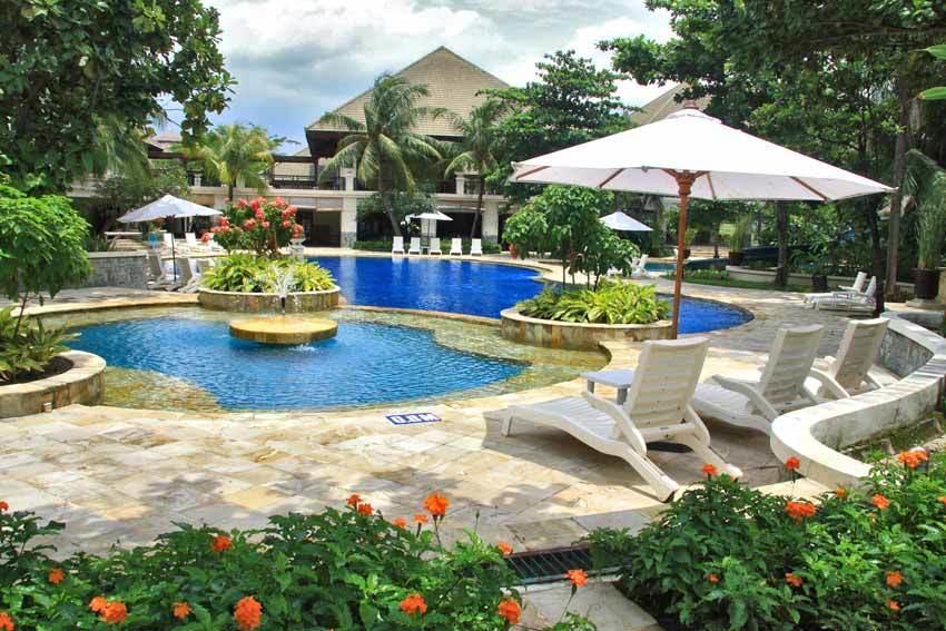 Ciputra Golf, Club & Hotel سورابايا المظهر الخارجي الصورة