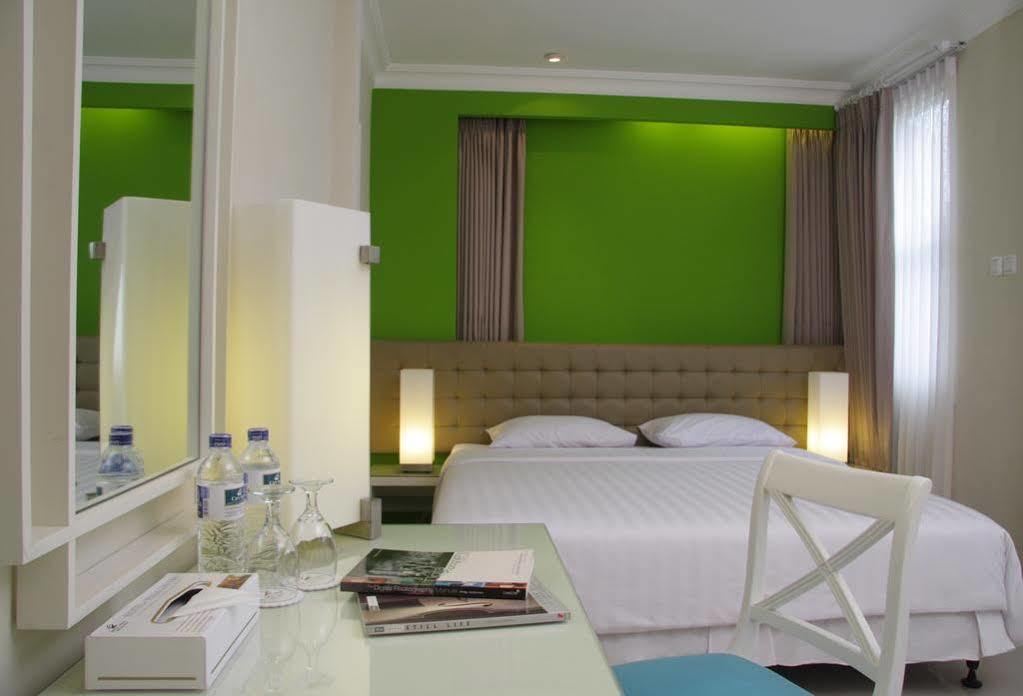 Ciputra Golf, Club & Hotel سورابايا المظهر الخارجي الصورة